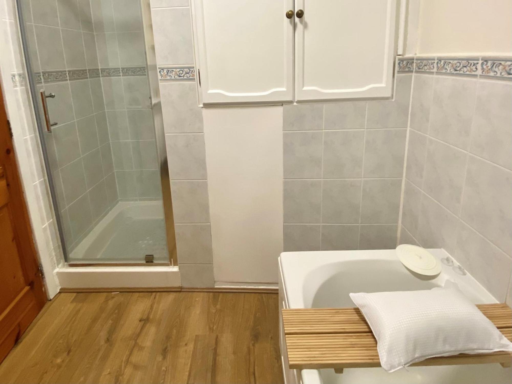 Bumblebee Cottage - Cosy Cottage In Area Of Outstanding Natural Beauty Hemel Hempstead Εξωτερικό φωτογραφία