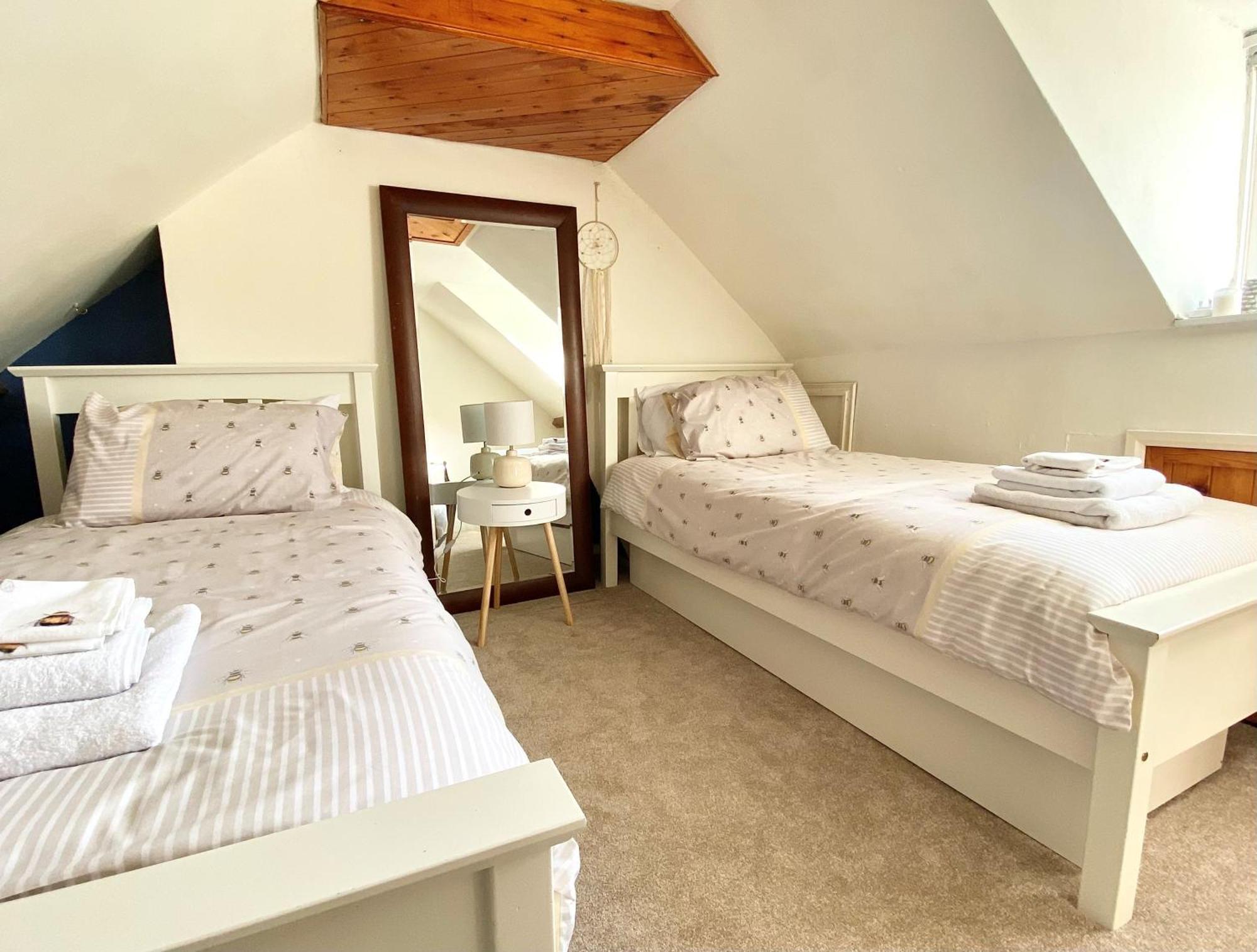 Bumblebee Cottage - Cosy Cottage In Area Of Outstanding Natural Beauty Hemel Hempstead Εξωτερικό φωτογραφία